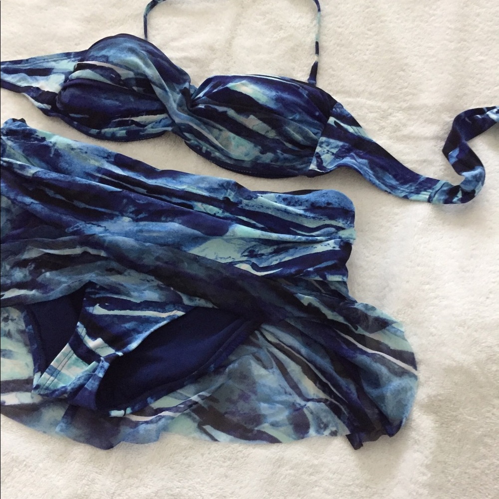 Kenneth Cole bikini with skirt